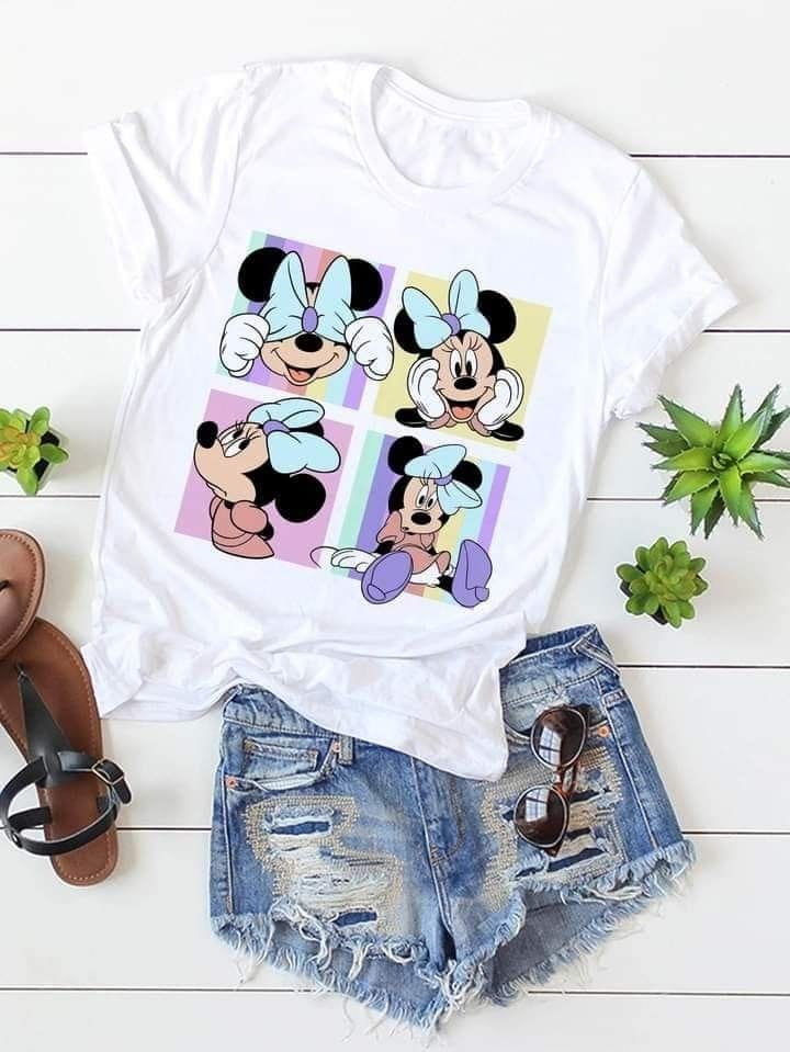 Unisex Short Sleeve T-Shirt: Minnie Unisex Short Sleeve T-Shirt: Minnie
