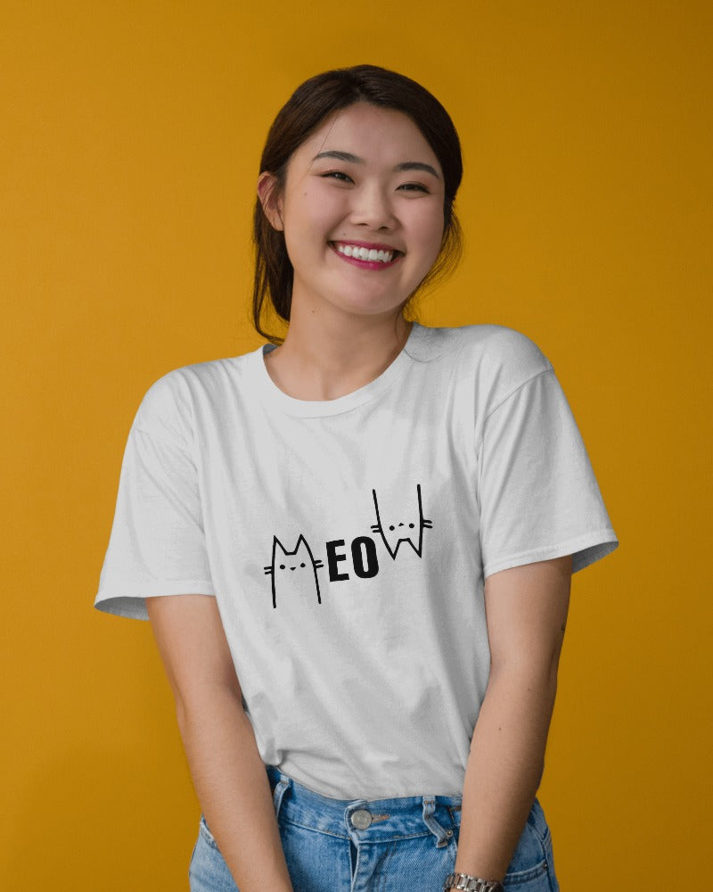 Unisex Short Sleeve T-Shirt: Meow Unisex Short Sleeve T-Shirt: Meow